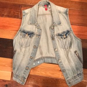 Barely worn H&M Denim vest